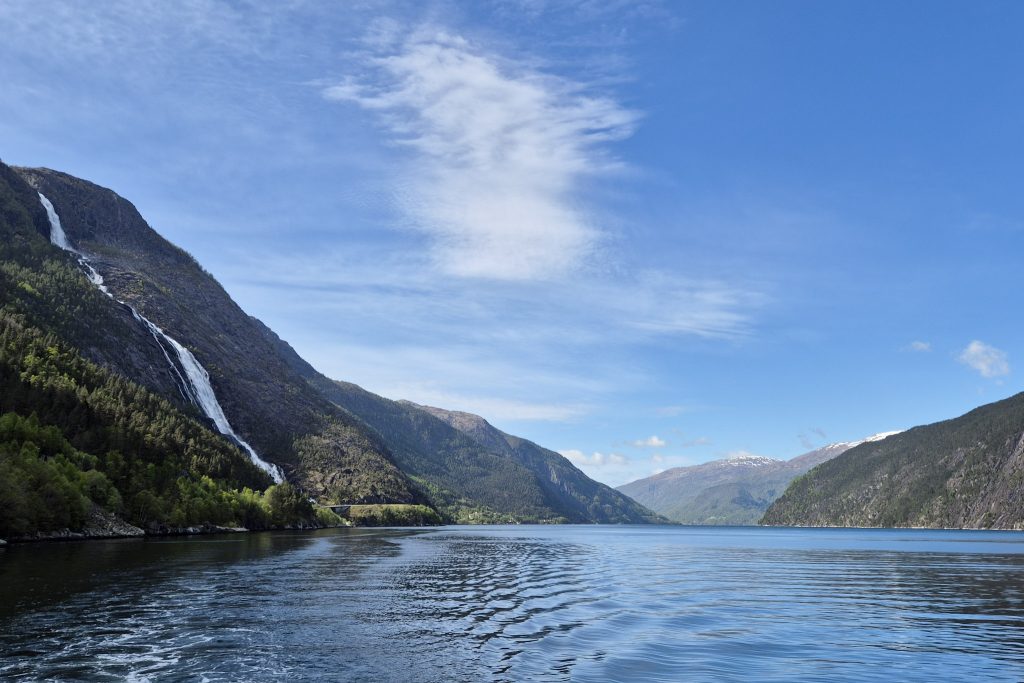 Åkrafjorden Shoreline