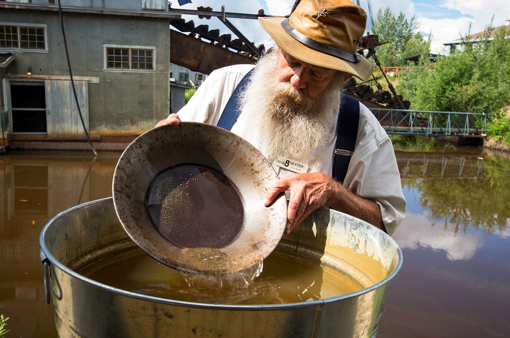 Gold Panning Tips