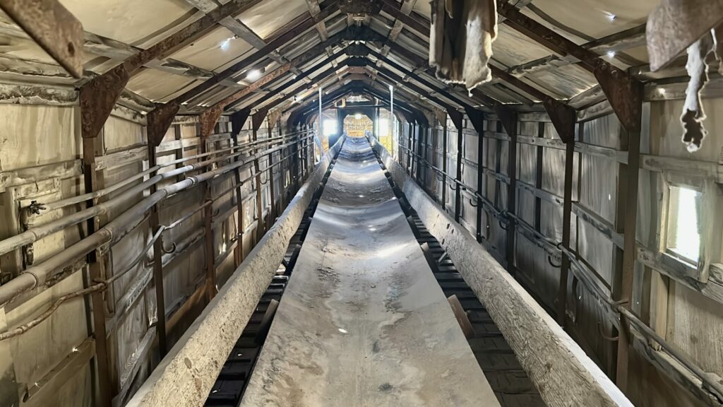 Gold Dredge 8