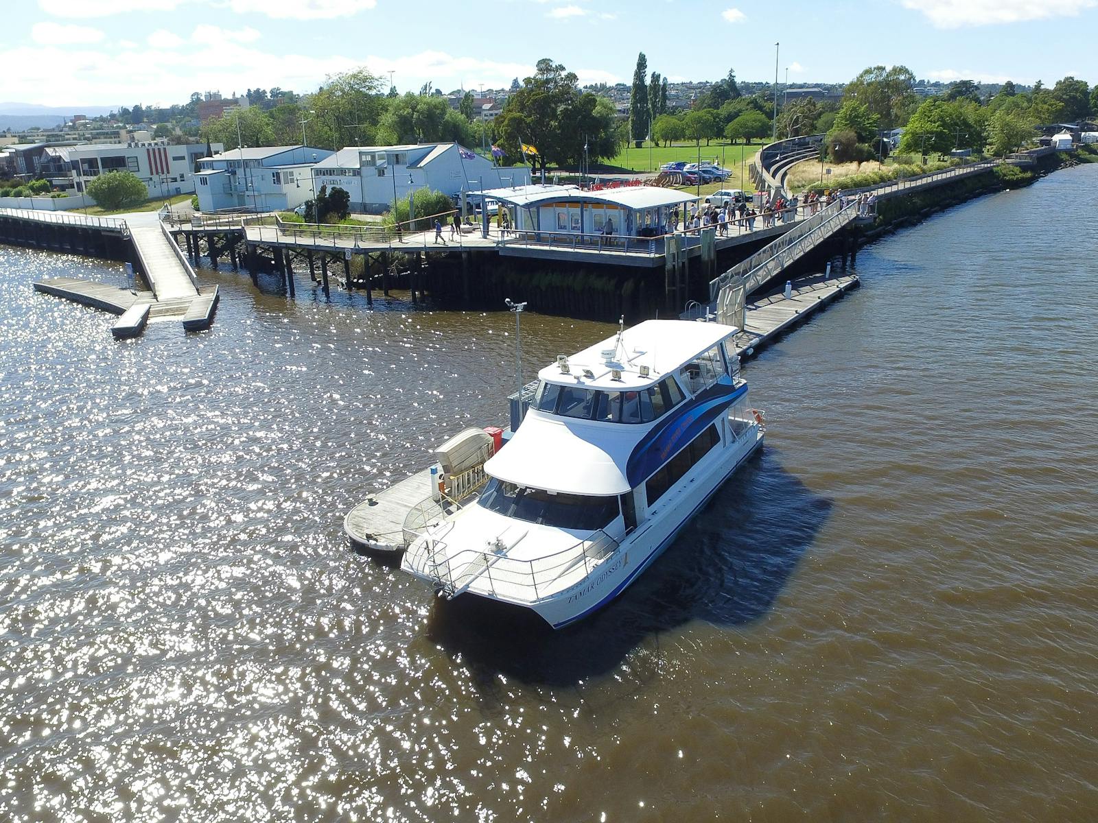 Tamar River Cruises Parking