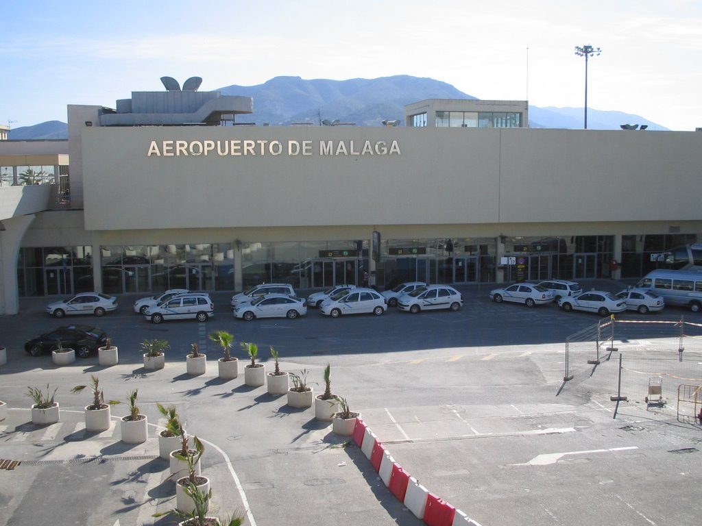 How Much Is a Taxi From Malaga to Gibraltar
