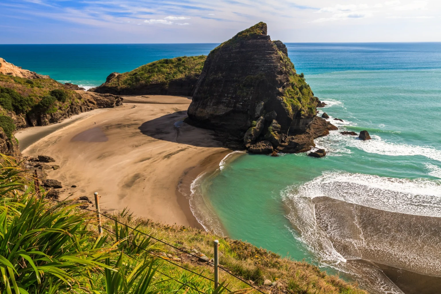 Is Piha Beach Dangerous