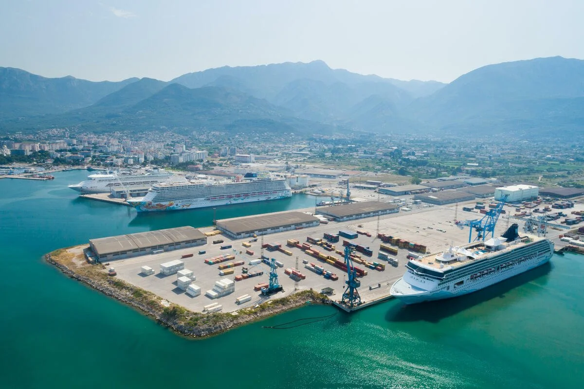 Where Do Cruise Ships Dock in Montenegro