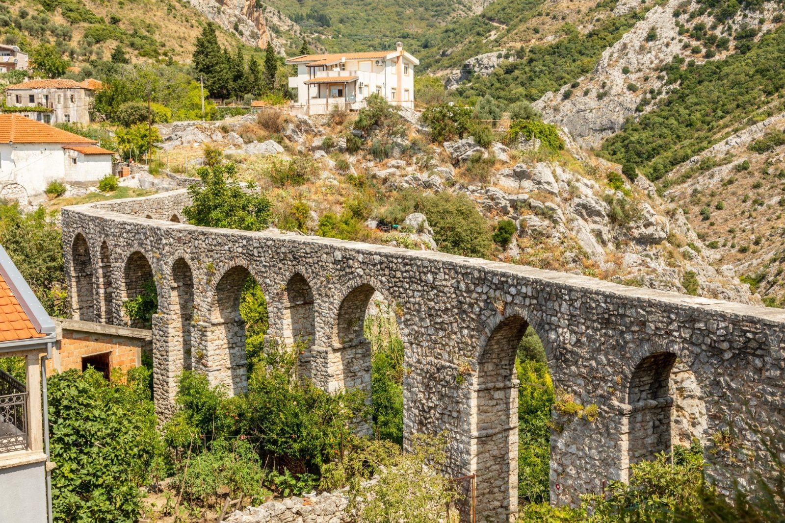 Aqueduct