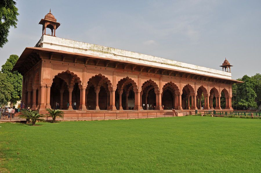 Diwan-i-Aam Facade