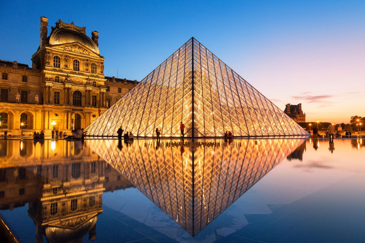 Louvre Museum