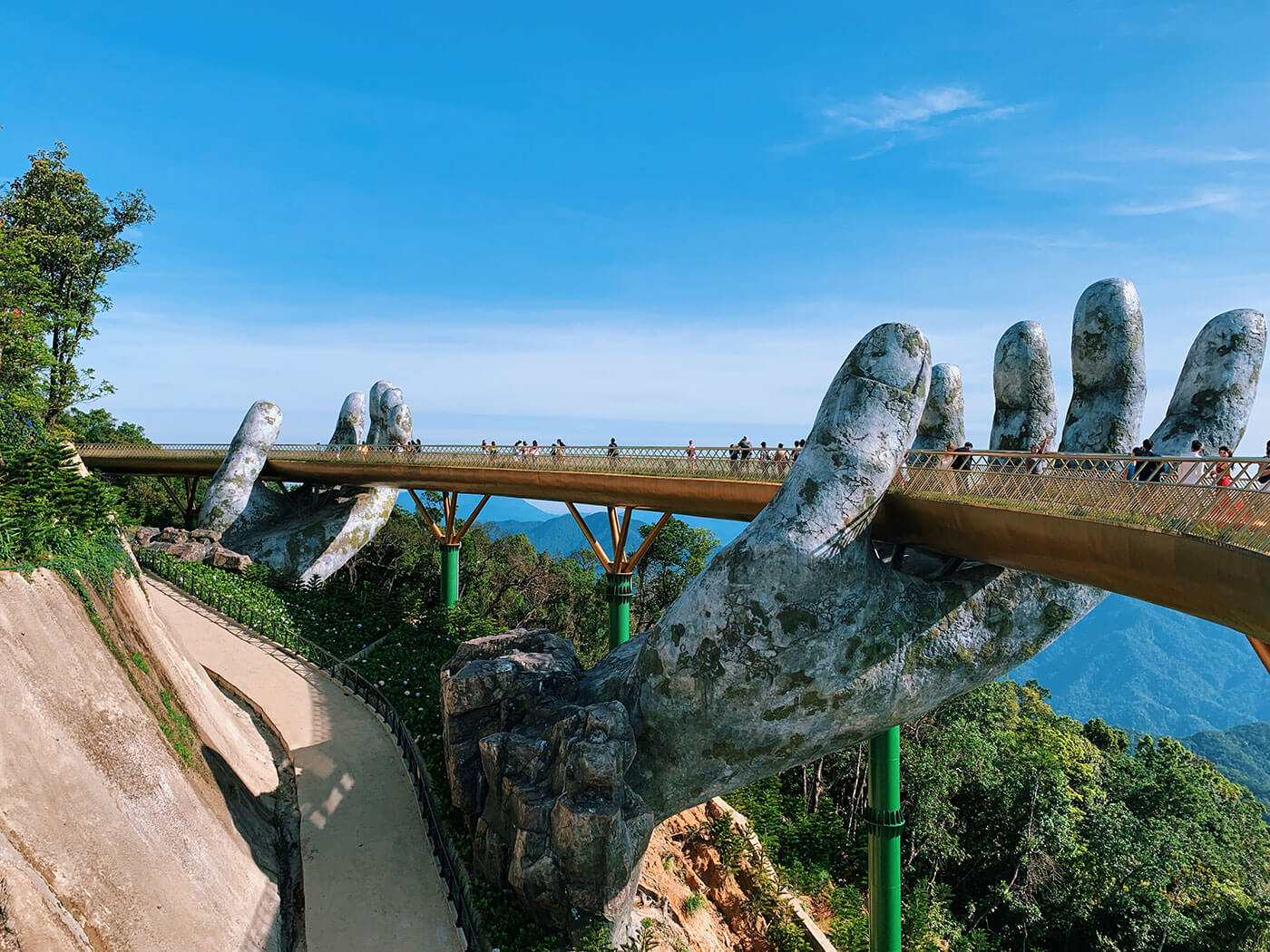 How to Get to Golden Bridge From Hoi an
