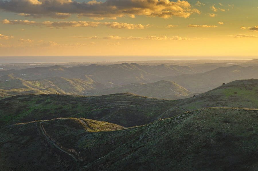 Caldeirão Mountain Range