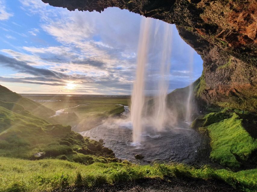 Golden Circle & South Coast Tours