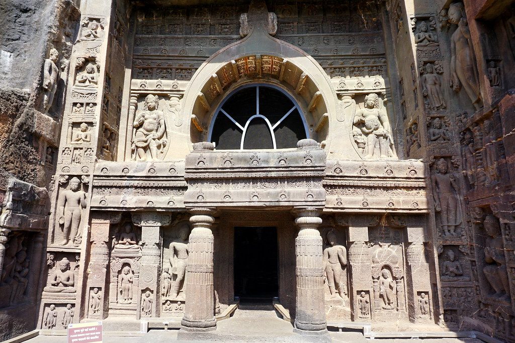 Cave 19 Facade