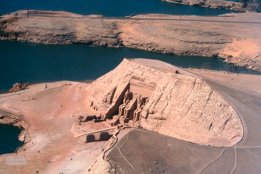 Abu Simbel Flight Tours