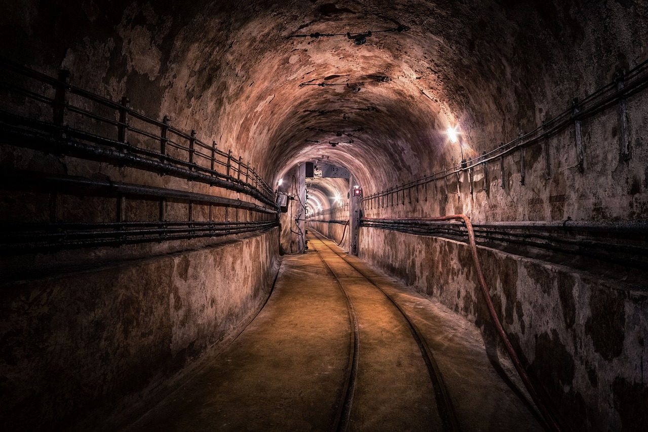 Tunnel Passage