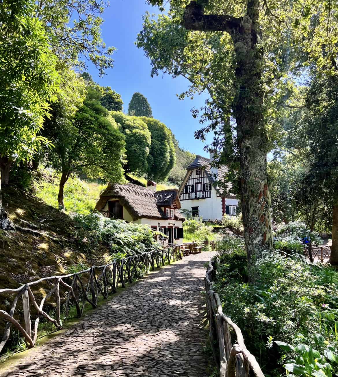 Levada do Caldeirão Verde Transfer Service
