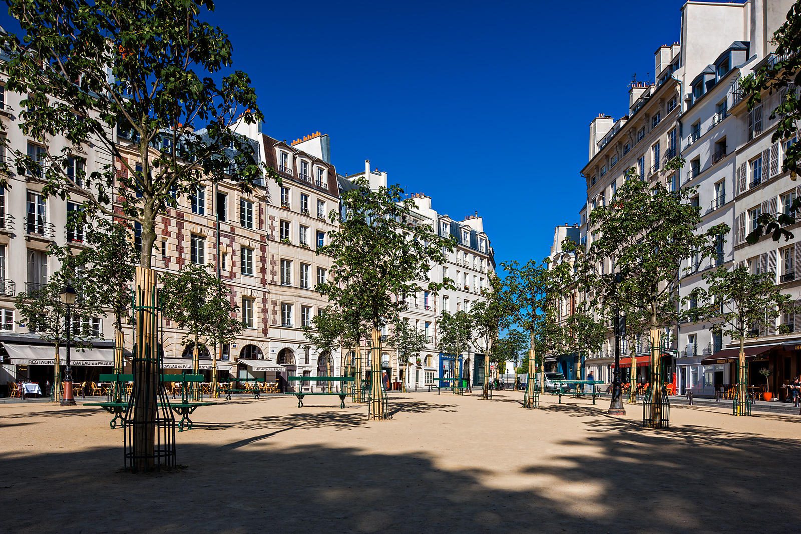 Dauphine Square