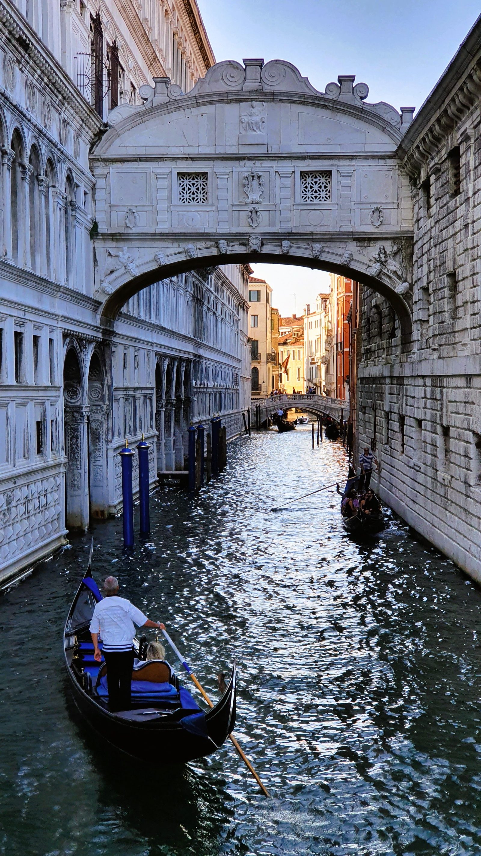 Your experience at Gondola Ride Under Bridge of Sighs