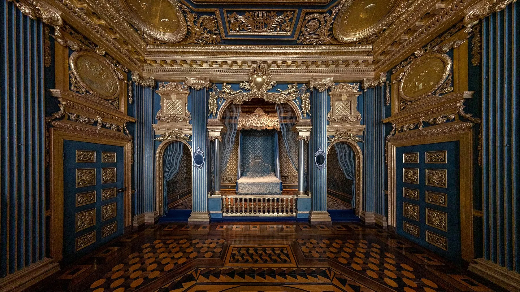 Royal State Apartments
