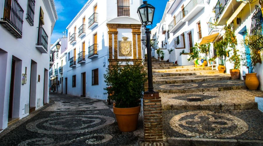 Nerja and Frigiliana Day Trip From Malaga