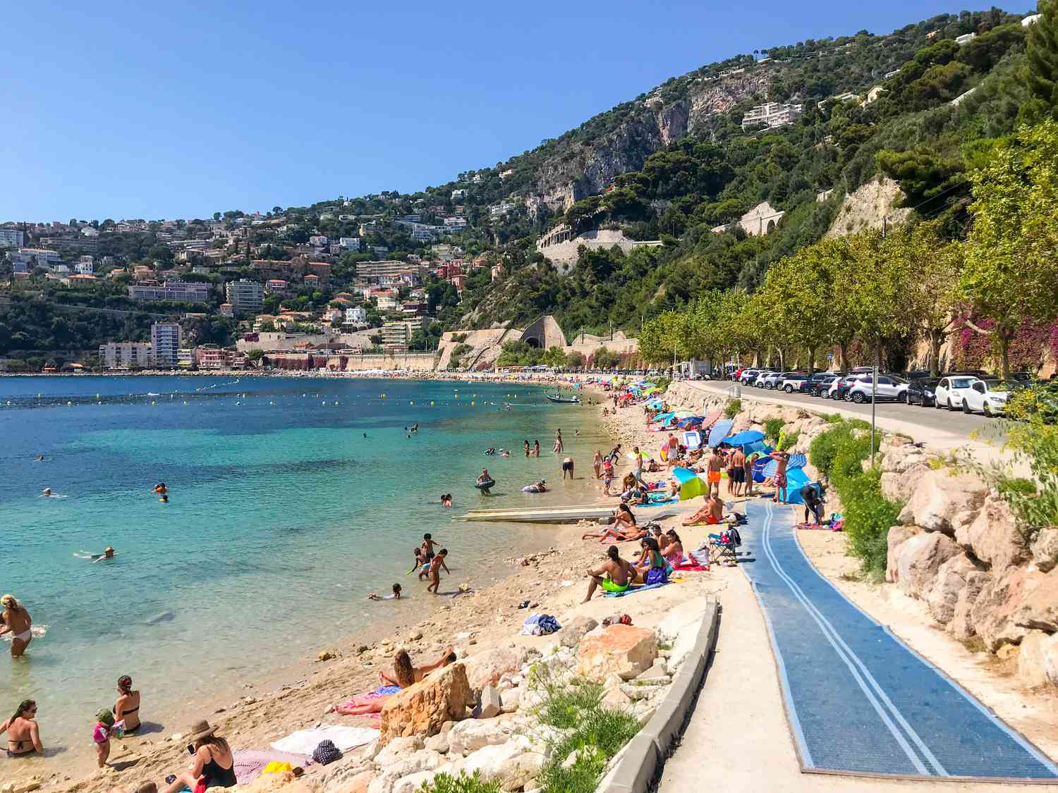 The main stretch of beach provides easy access to the water and excellent vantage points of the surrounding cliffs.