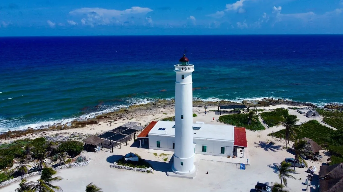 Punta Sur Eco Beach Park