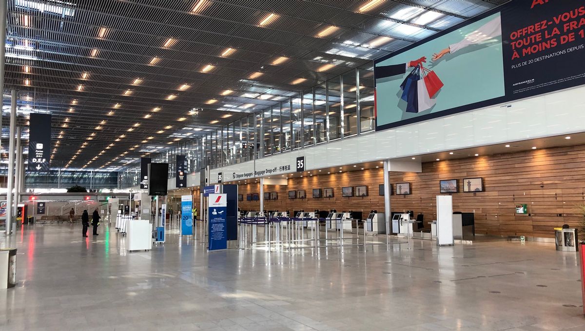 Terminal 4 Departure Area