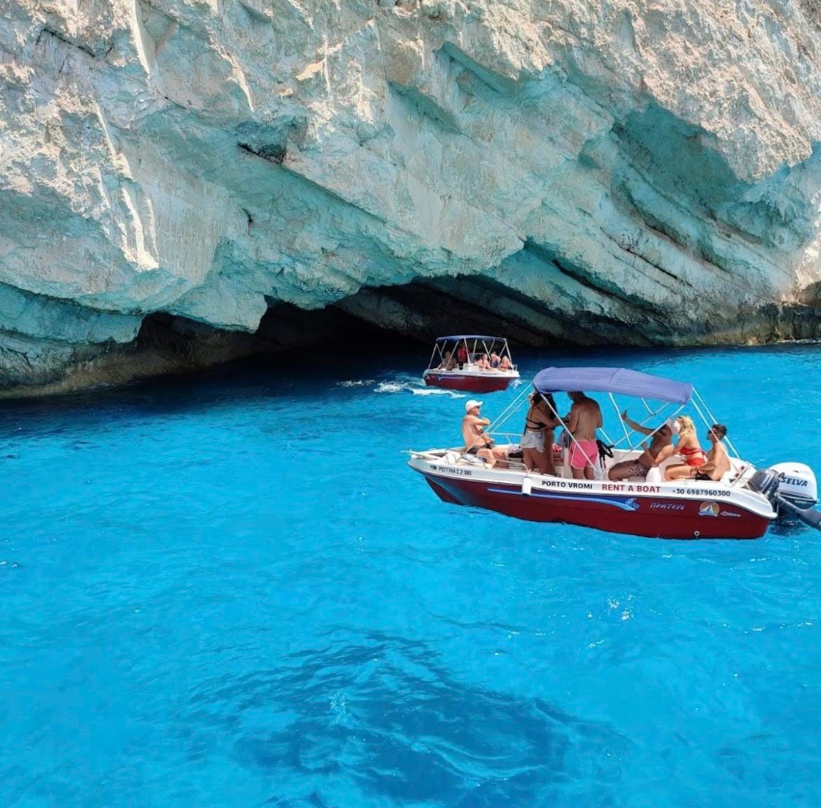 Your experience at Porto Vromi Boat Tour