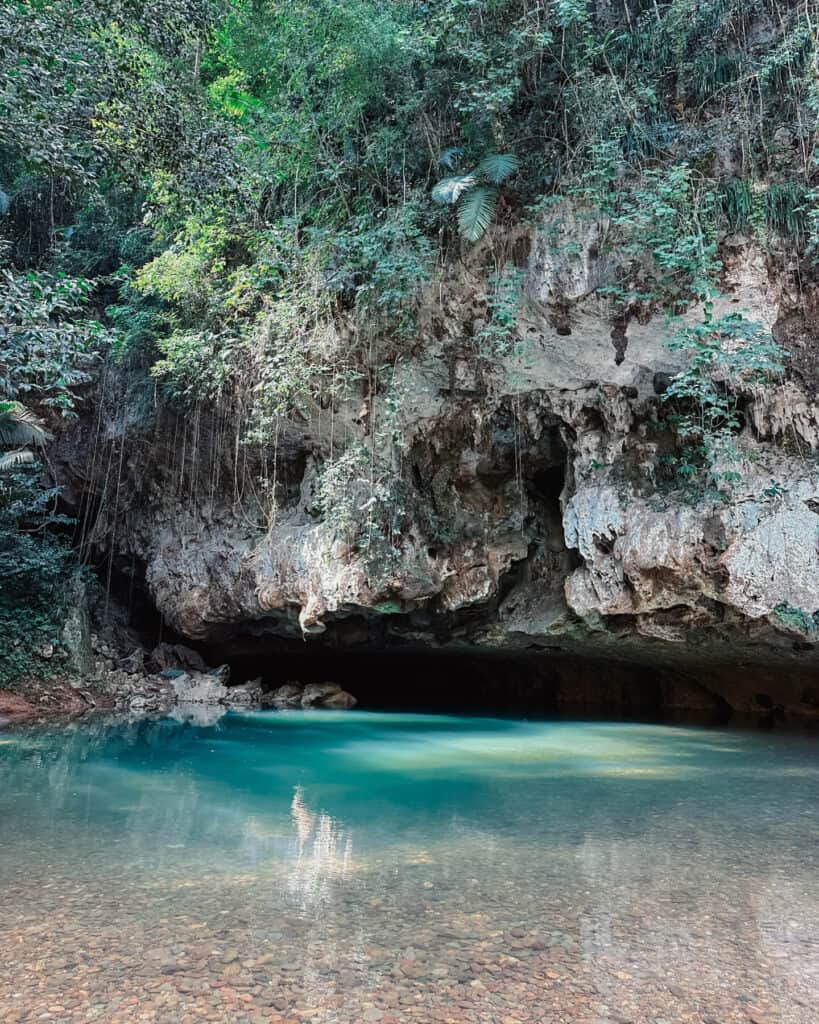 Belize Cave Tubing and Zipline Adventure