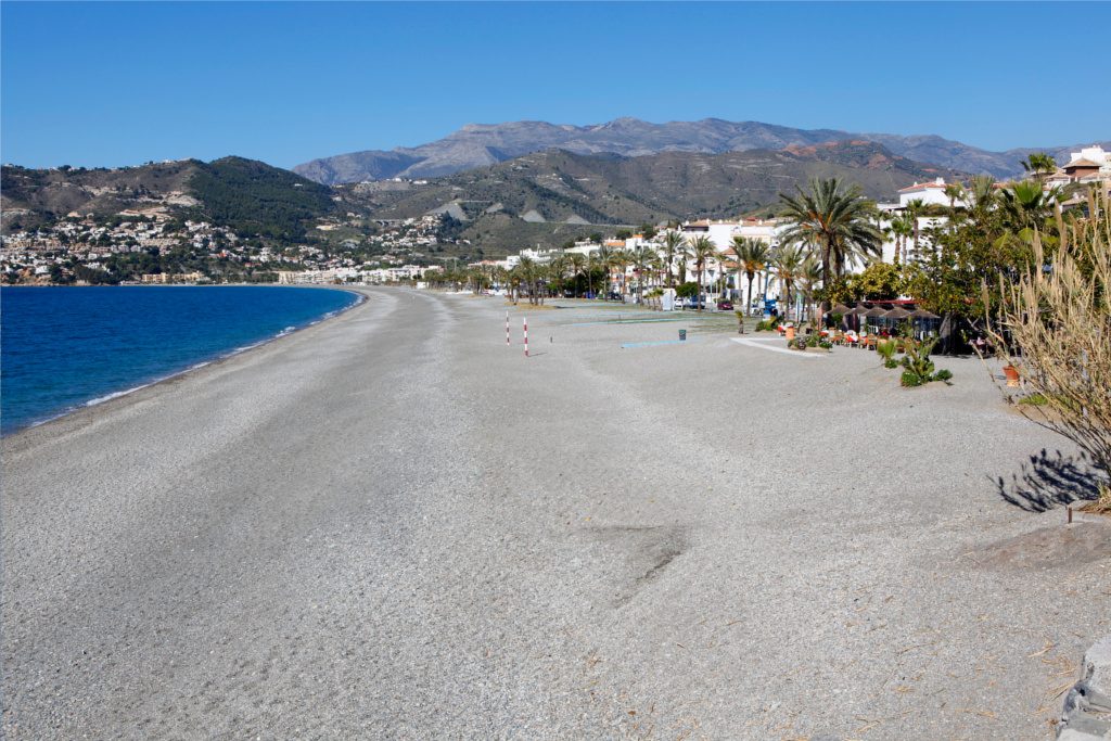 Playa de La Herradura