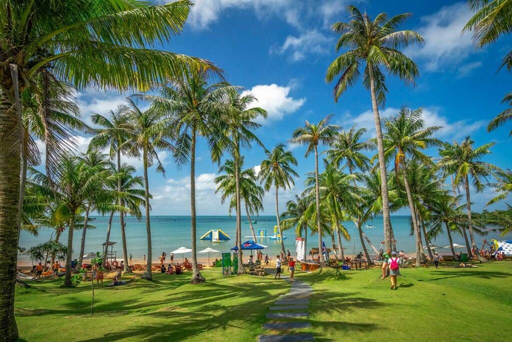 Hon Thom Beach