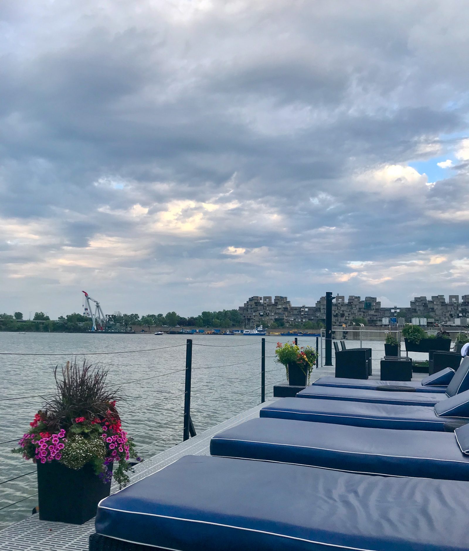 Relaxation Decks
