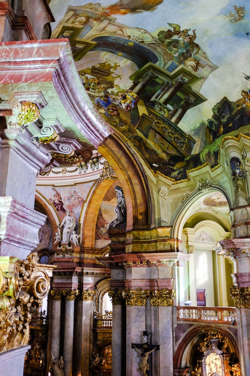 Nave Frescoes