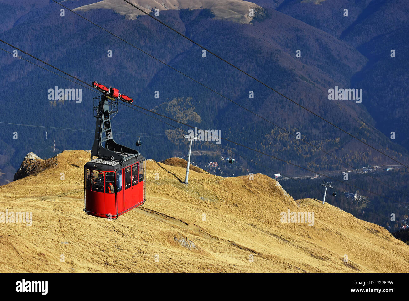 Sinaia Cable Car (Telecabina)