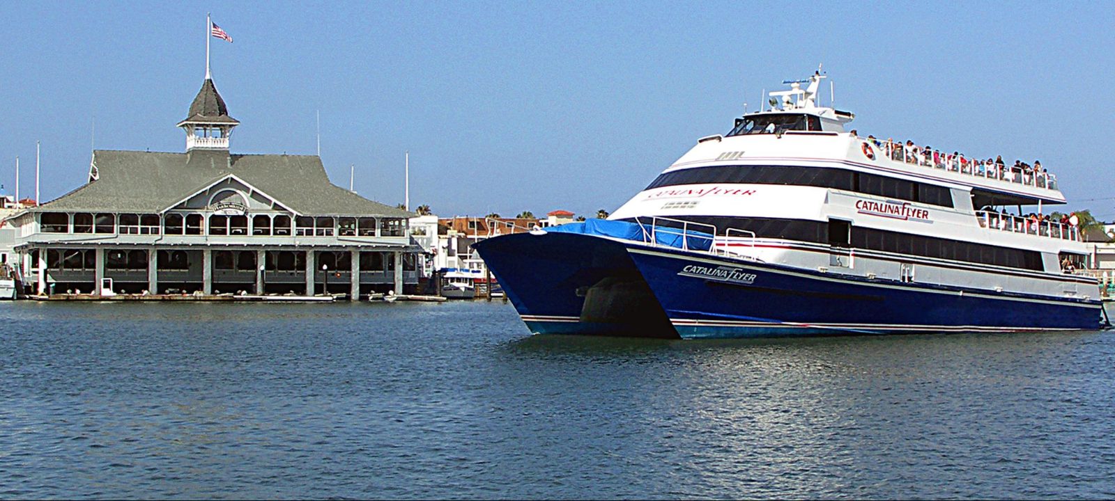 How Long Is the Ferry From Newport Beach to Catalina Island