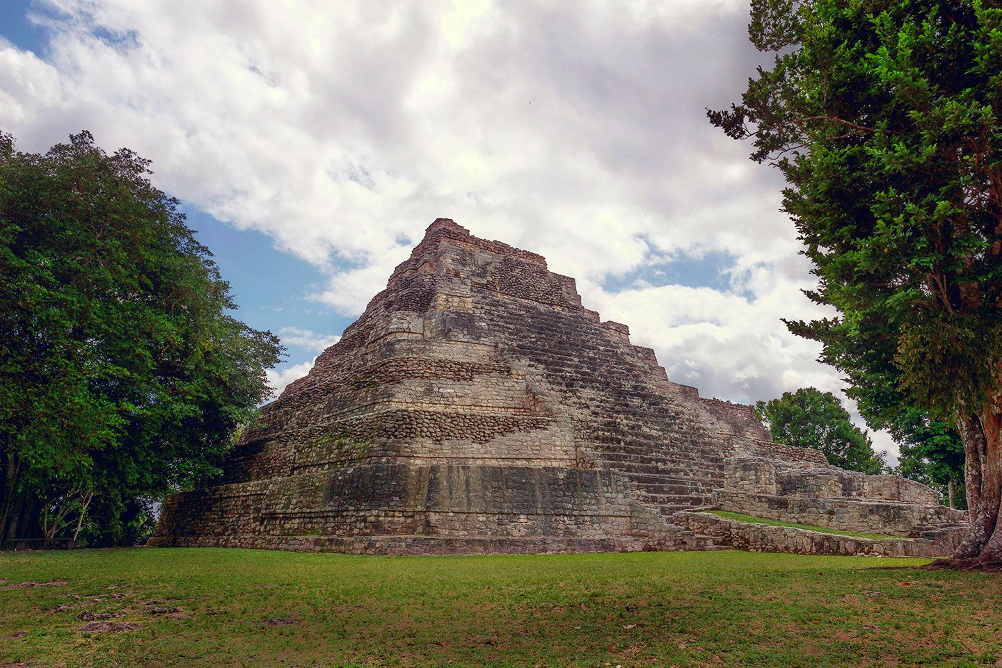 Where Is Chacchoben Mayan Ruins