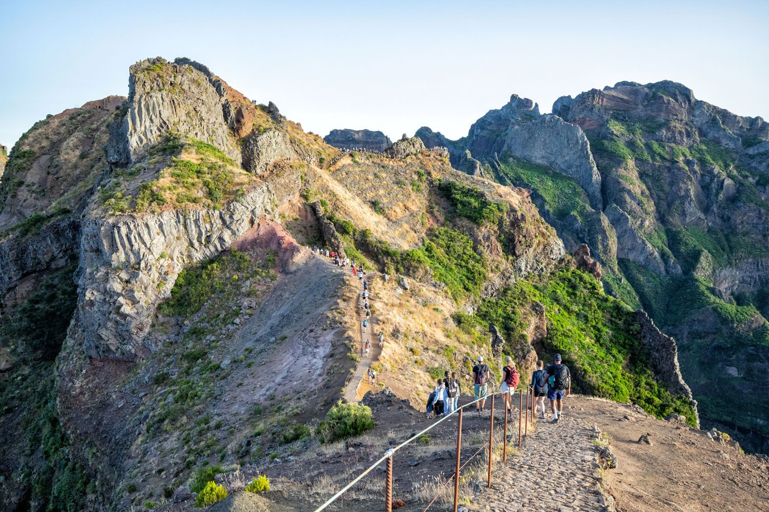 Your experience at Pico Do Arieiro to Pico Ruivo Transfer