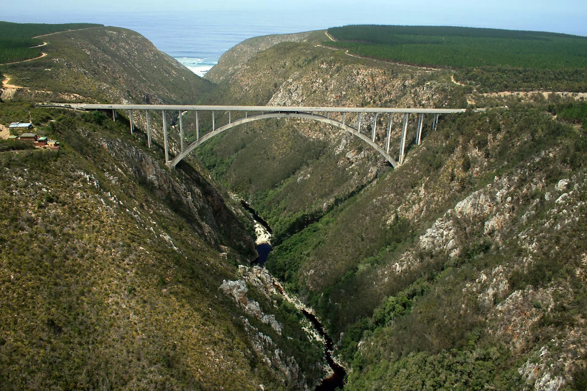 Bloukrans Bridge Bungee Jump Experience