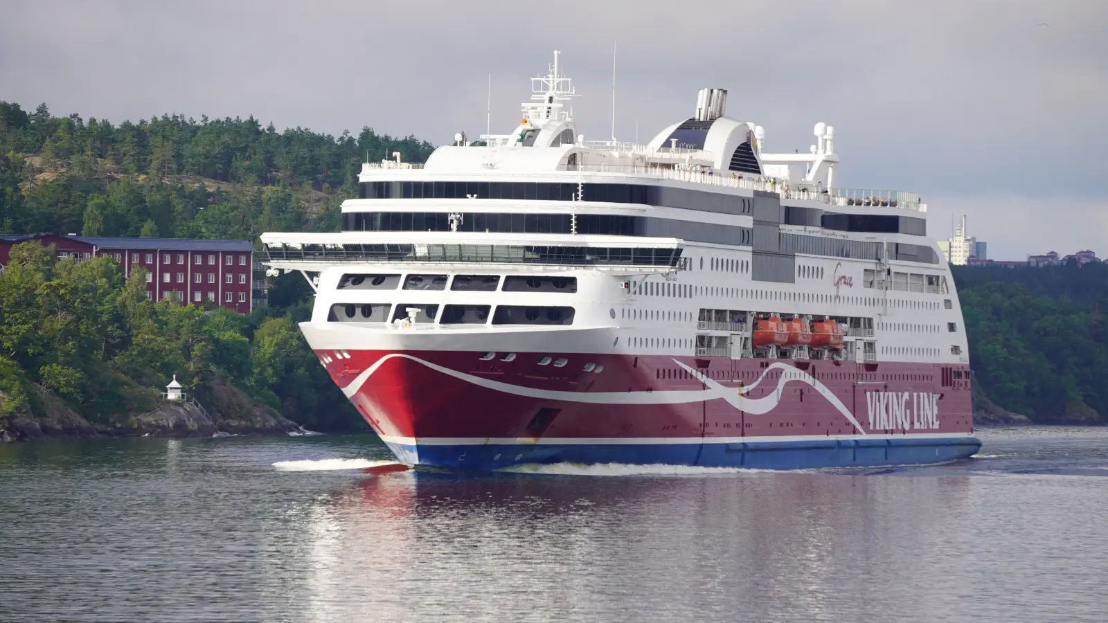 Stockholm to Helsinki Ferry Review