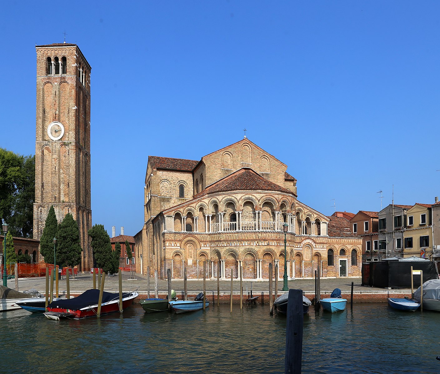 Basilica di Santa Maria e San Donato