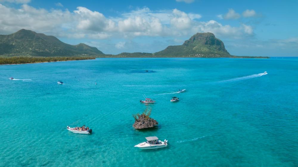 Benitiers Island
