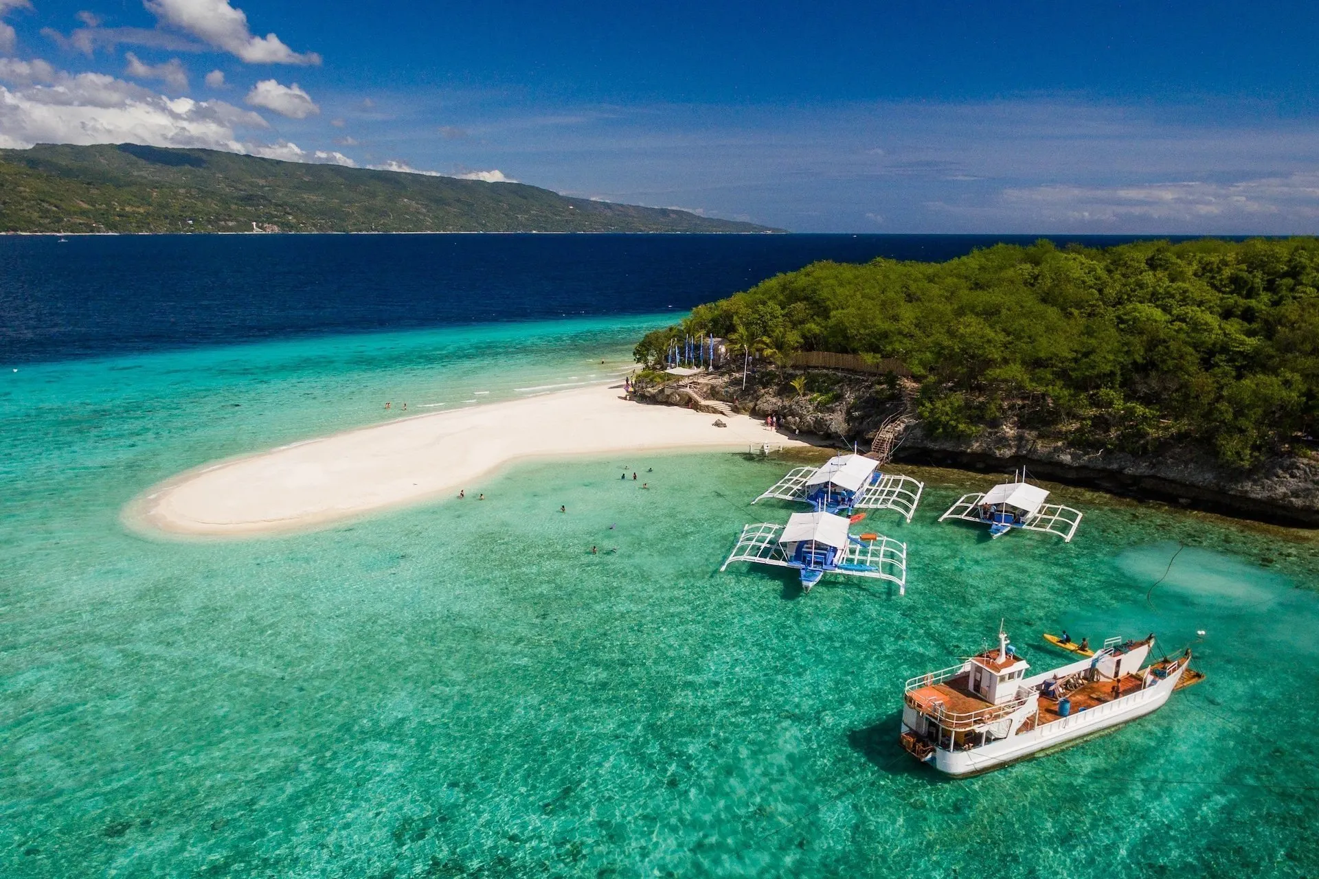 Sumilon Sandbar