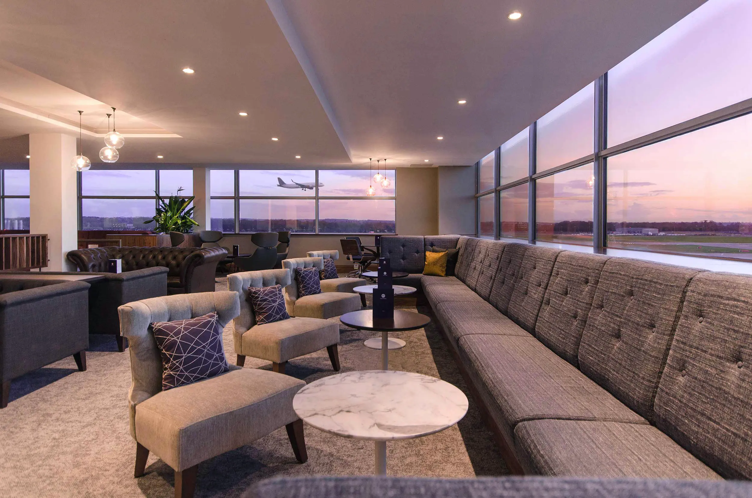 Arrival Lounge Access