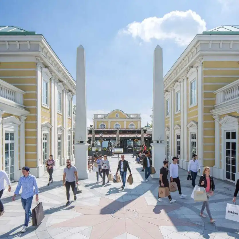 Luxury Pavilions