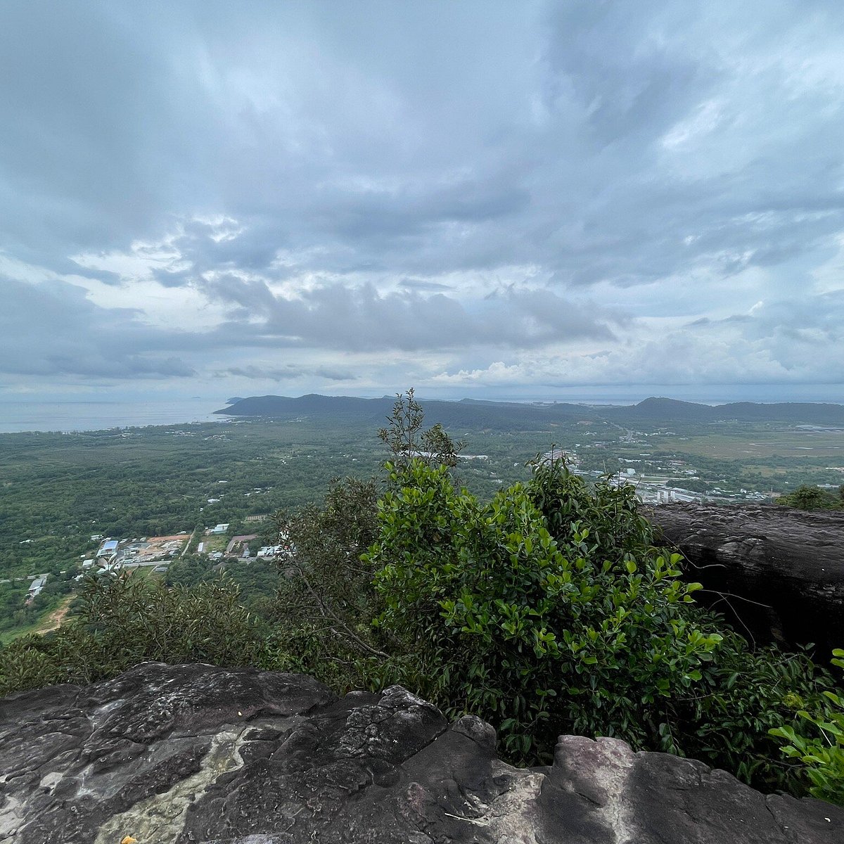 Tien Son Dinh Peak