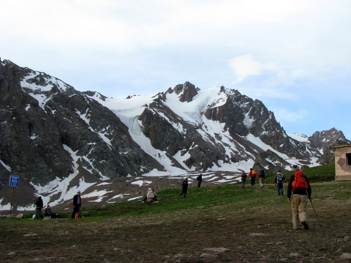 Bogdanovich Glacier Hike