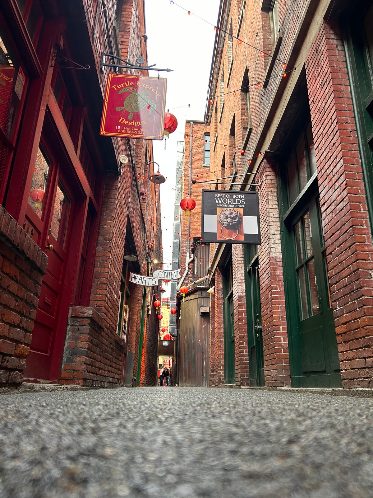 Fan Tan Alley