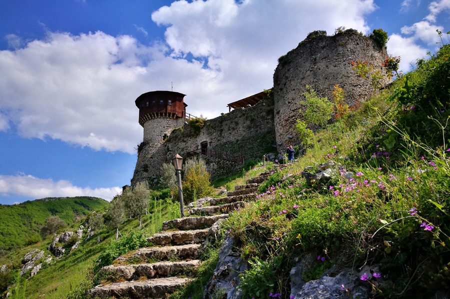 Petrela Castle