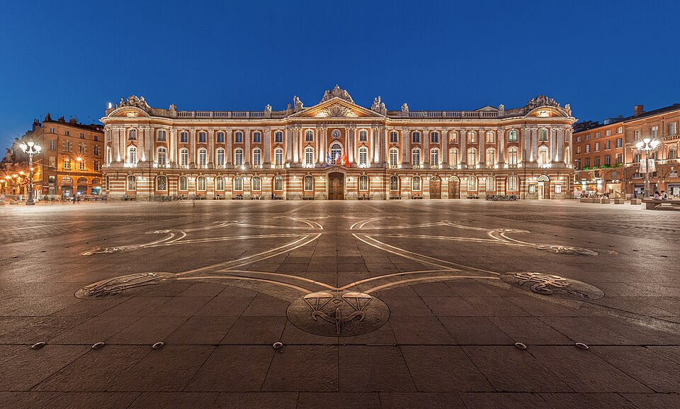 Capitole District