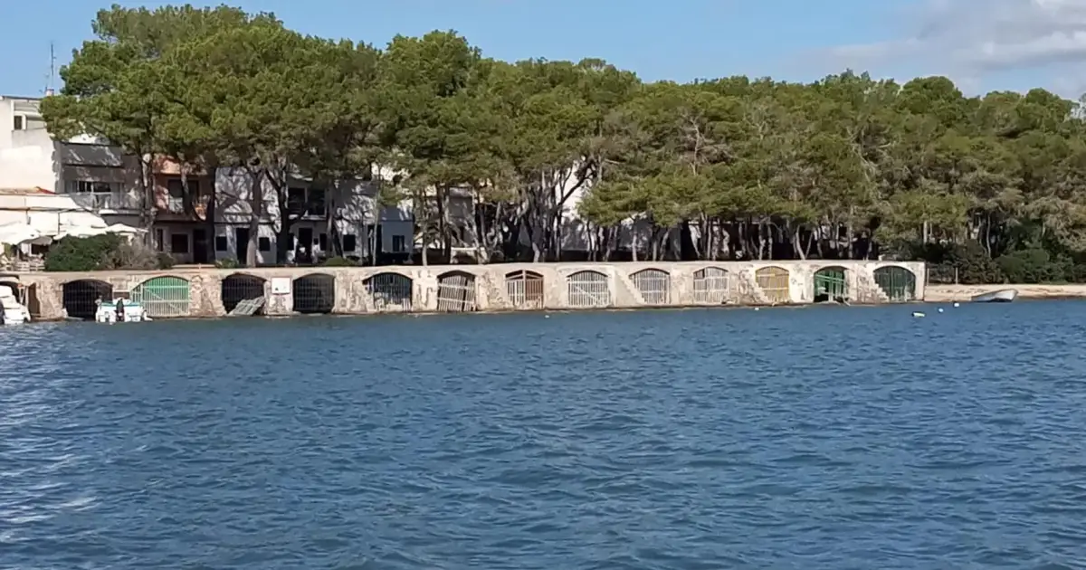 Es Riuetó Boathouses