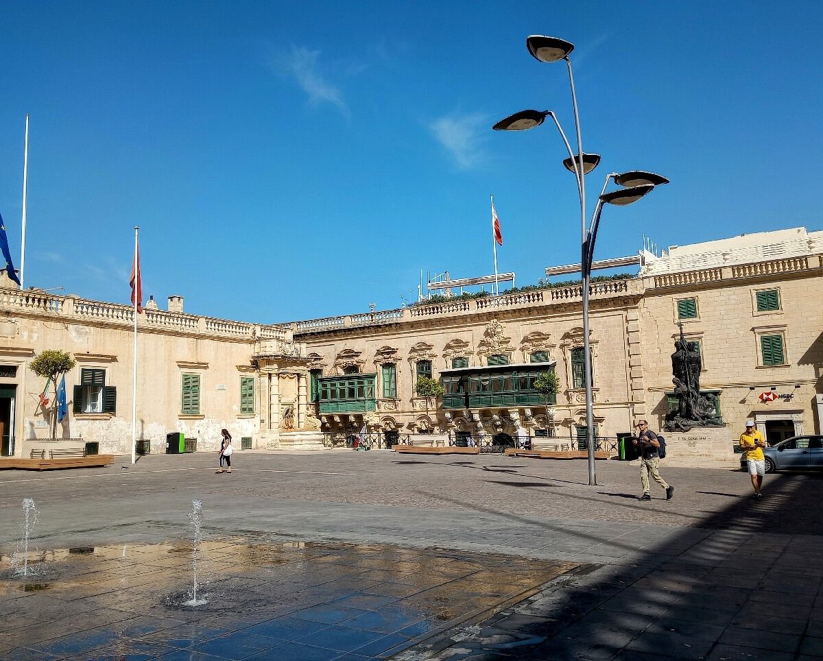 St. George's Square