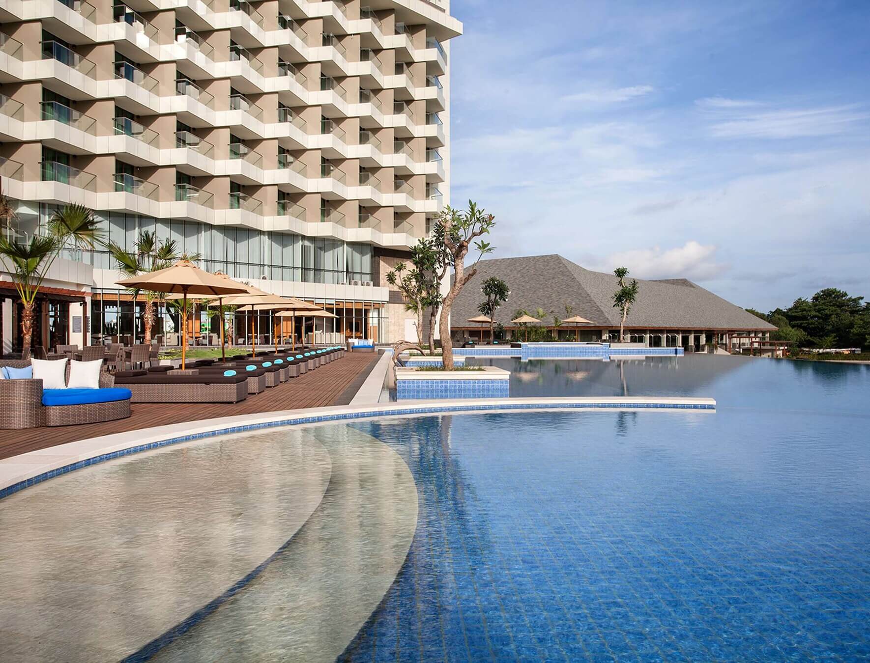 Radisson Golf and Convention Center