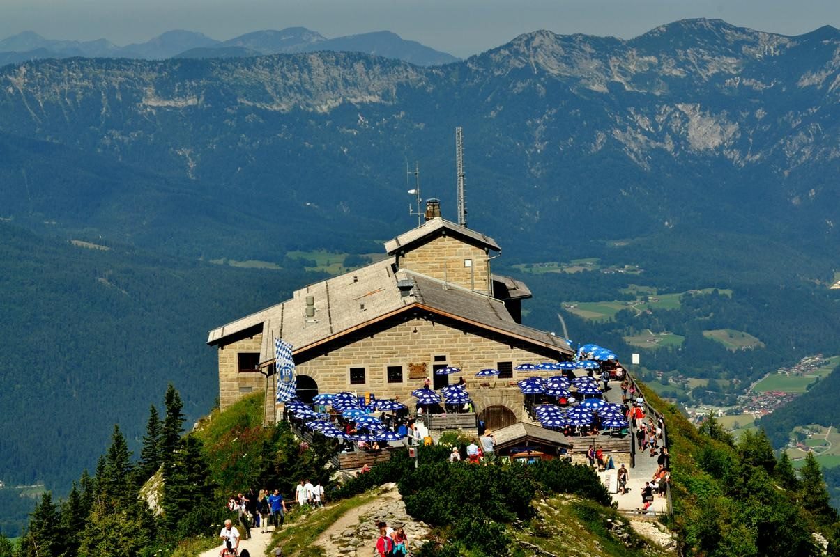 Eagle's Nest Bar